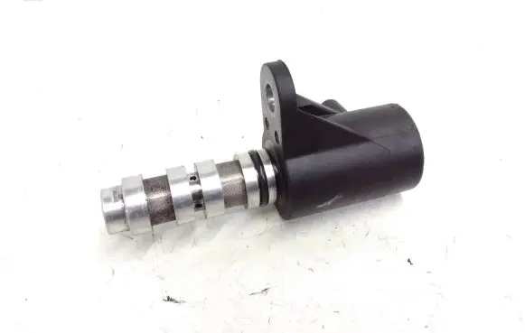 Mercedes-Benz E W213 Camshaft vanos timing valve A6541800415