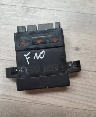 BMW 5 F10 F11 Current control relay 9153418