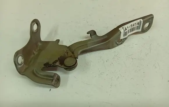 Hyundai i30 Engine bonnet/hood hinges