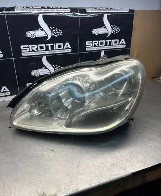 Mercedes-Benz S W220 Headlight/headlamp A2208202361