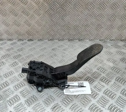 Toyota Hilux (AN120, AN130) Accelerator throttle pedal 78110KK011