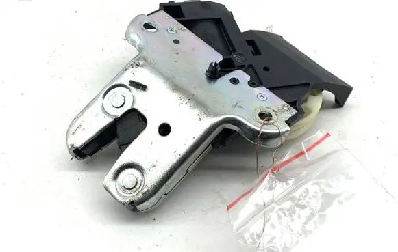 Audi A6 S6 C6 4F Tailgate exterior lock 4F5827505D