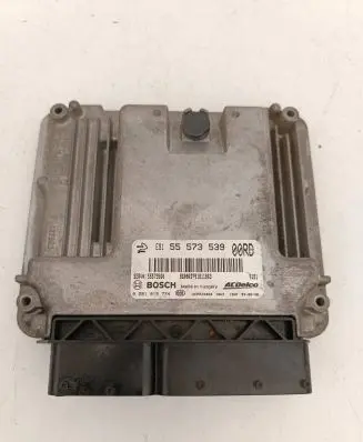 Opel Insignia A Engine control unit/module 55573539 55573560