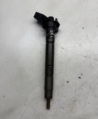 Audi A6 S6 C7 4G Fuel injector 059130277CD