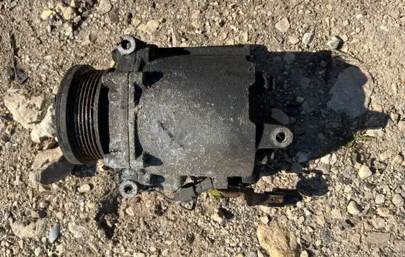 Mitsubishi Grandis Air conditioning (A/C) compressor (pump) 7813a010