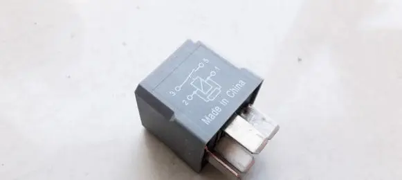 Opel Insignia A Other relay 13500120