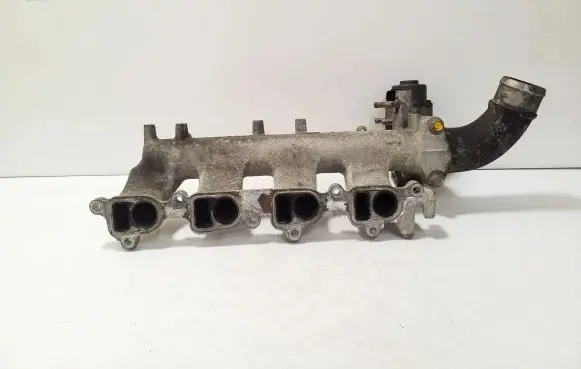 Nissan X-Trail T30 Intake manifold NL0753