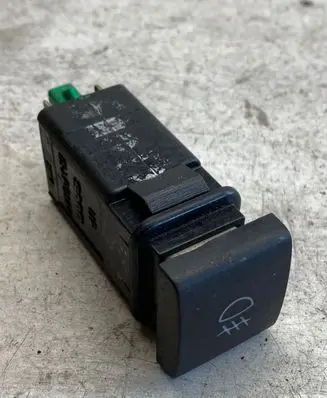 Fog light switch