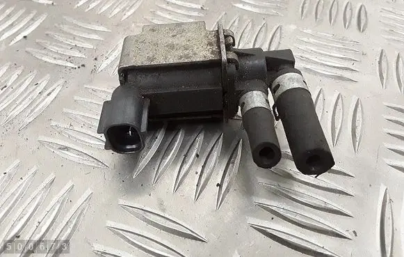 Suzuki Grand Vitara I Turbo solenoid valve k5t48295