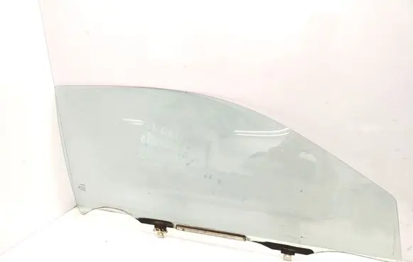 Toyota Corolla E120 E130 Front door window/glass (coupe) 43R007951