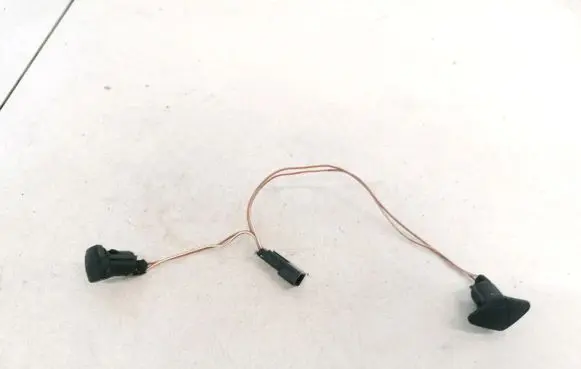 Steering wheel buttons/switches