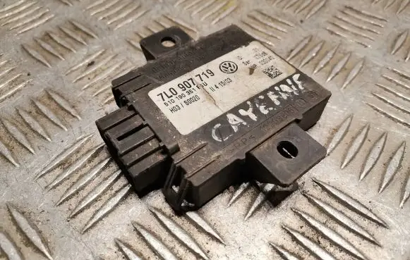 Porsche Cayenne (9PA) Alarm control unit/module 7L0907719
