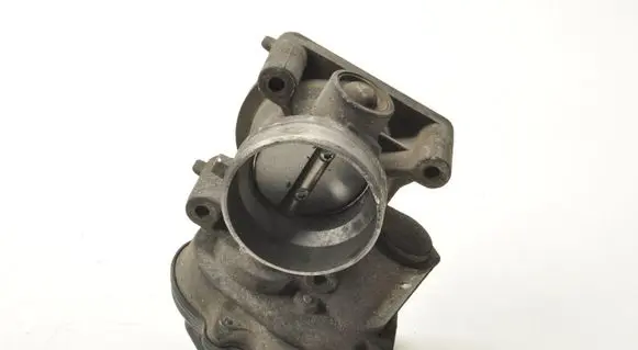 Ford Focus Electric throttle body valve VP4F9U9E928AB
