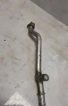 Audi Q7 4M Engine coolant pipe/hose 059121512AE