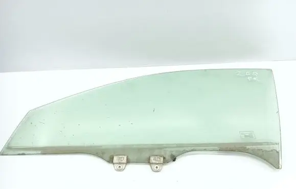 Honda Accord Front door window glass four-door E643R00034