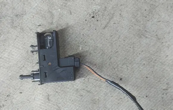 Ford Kuga I Glove box light 1S4113B748AD U3NFA