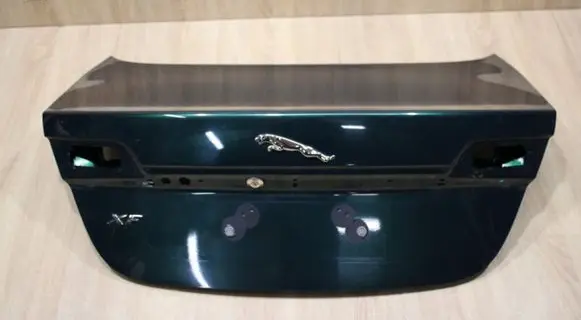 Jaguar XF X250 Tailgate/trunk/boot lid