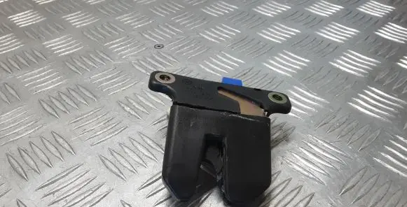 Audi A6 S6 C5 4B Tailgate/trunk/boot lock/catch/latch 8D5959489B