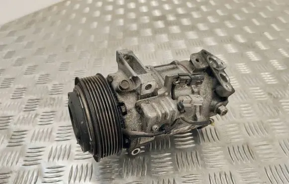 Renault Espace - Grand espace V Air conditioning (A/C) compressor (pump) 926004EB0A