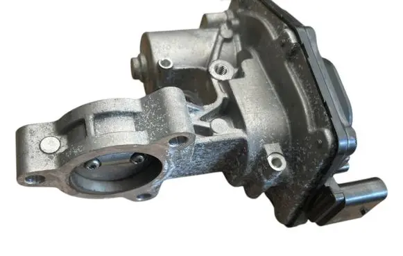 BMW 5 G30 G31 G38 EGR valve 52384500