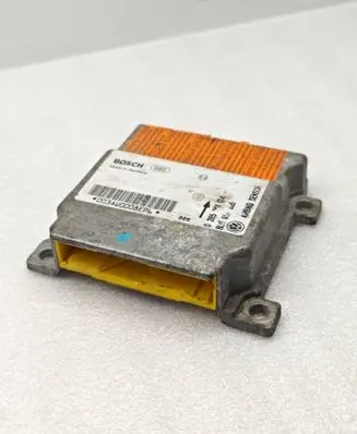 Volkswagen PASSAT B5 Airbag control unit/module 8L0959655 0285001174