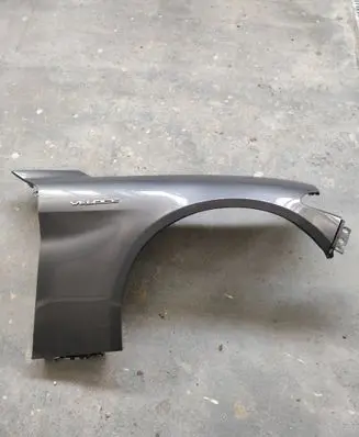 Alfa Romeo Giulia Fender 321125234132