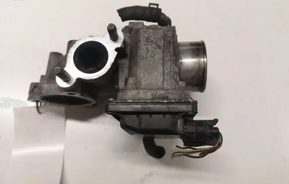 Mazda 6 EGR valve R2AA136B0 0071000268L28 K4238