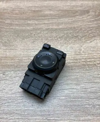 Volkswagen PASSAT B5 Wing mirror switch 3B1959565B