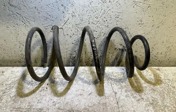 Chrysler PT Cruiser Front coil spring