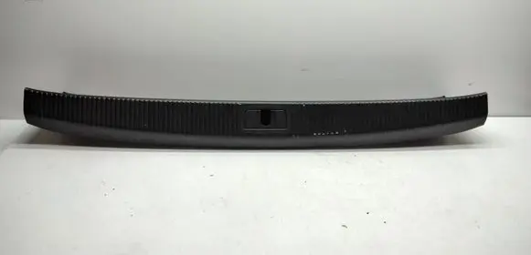 Audi A8 S8 D3 4E Trunk/boot sill cover protection 4E0863471B