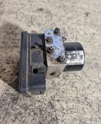 Audi A3 S3 8L ABS Pump 1J0614517H 10020600694