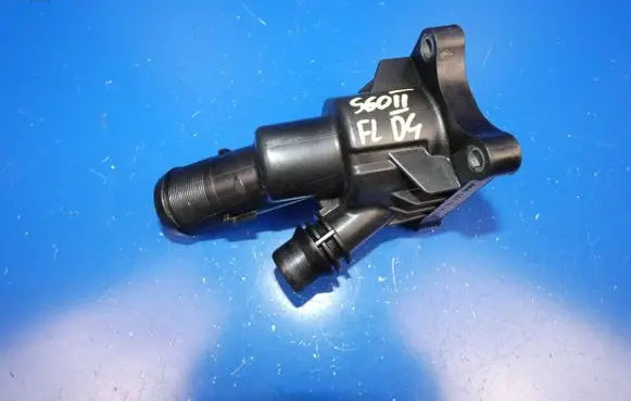 Volvo S60 Thermostat/thermostat housing