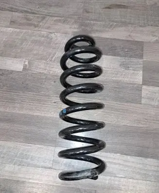 Mercedes-Benz GLC X253 C253 Rear coil spring