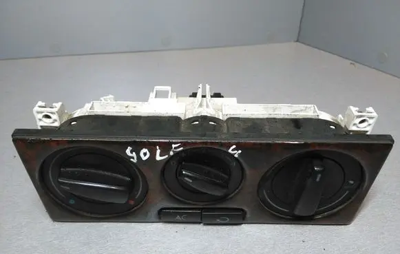 Volkswagen Golf IV Climate control unit 1J0820045F 1J0819157