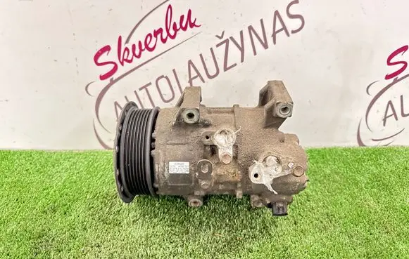 Toyota RAV 4 (XA30) Air conditioning (A/C) compressor (pump) 4472601251 5SE12C 12G03489