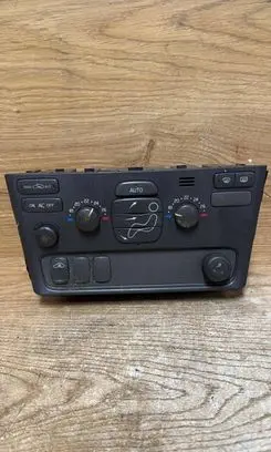 Volvo V70 Climate control unit