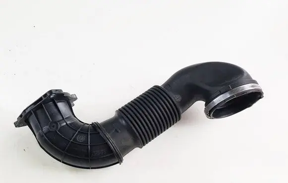 Jaguar E-Pace Turbo air intake inlet pipe/hose GJ329F876AB-jag gj32-9f876-ab