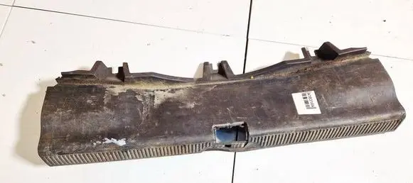 Skoda Octavia Mk2 (1Z) Other trunk/boot trim element 1z9863485b