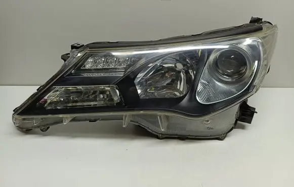 Toyota RAV 4 (XA30) Headlight/headlamp 