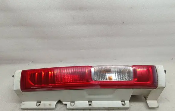 Renault Trafic II (X83) Rear/tail lights 93857722