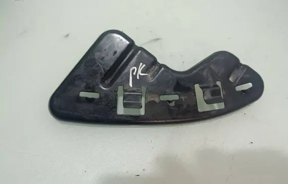 KIA Sportage Front bumper mounting bracket