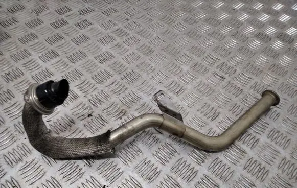 Ford Focus C-MAX EGR valve line/pipe/hose 9646762780