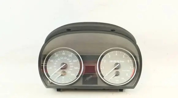 BMW 3 E92 E93 Speedometer (instrument cluster) 9242384 62109242384 14369510