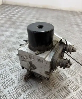 Volkswagen PASSAT B6 ABS Pump 3C0614095P