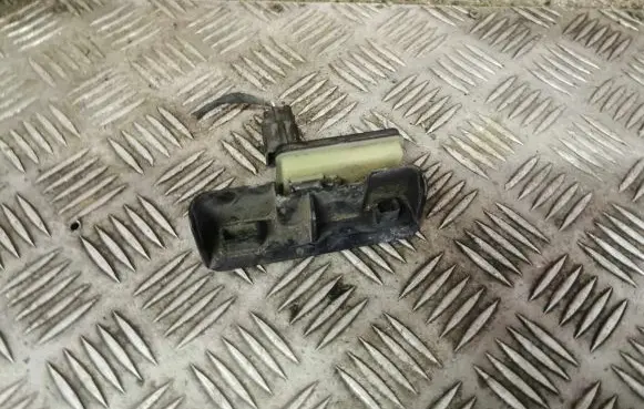 Ford Mondeo MK V Sensor DG9H19E906