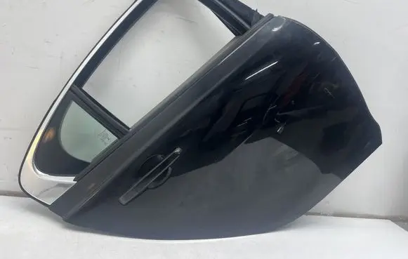 Jaguar XE Rear door 
