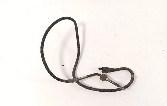 Mercedes-Benz E W212 Exhaust gas temperature sensor A0009057004