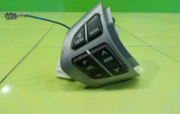 Suzuki Grand Vitara II Other switches/knobs/shifts 16AB15