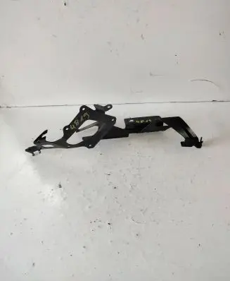 Porsche Cayenne (92A) Webasto auxiliary heater mount bracket 7P5819750A 12106018
