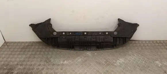 Volvo XC40 Front bumper skid plate/under tray 31449359